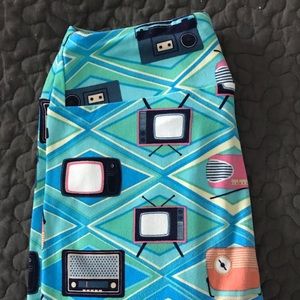 LuLaRoe Pants - Lularoe OS legging, teal with vintage TVs LuLaRoe Pants - Lularoe OS legging, teal with vintage TVs